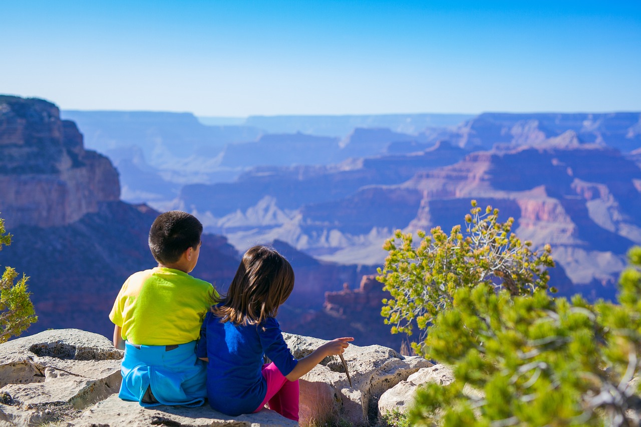 entdecken sie die besten familienreiseangebote – sparen sie bei urlauben, die spaß und abenteuer für die ganze familie bieten.
