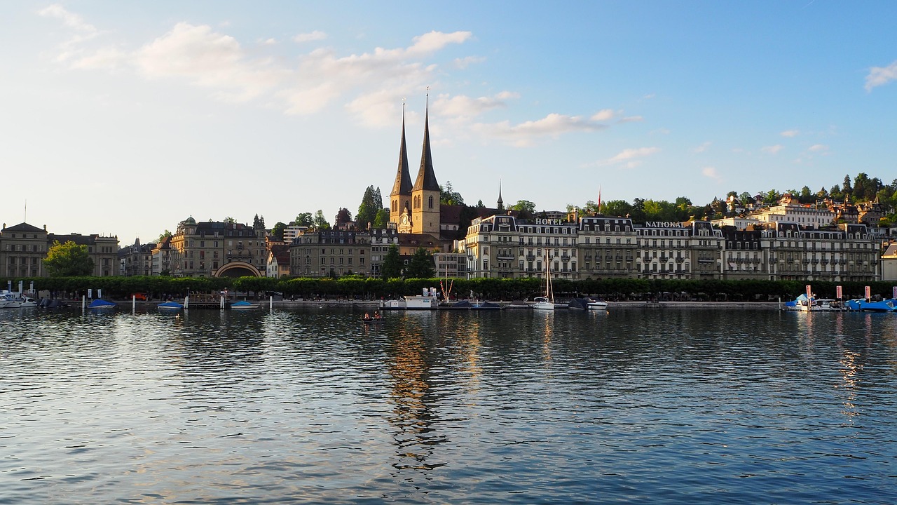 familienhotels schweiz: die besten tipps für einen unvergesslichen urlaub 2025