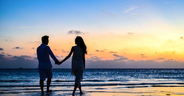 genießen sie einen unvergesslichen strandurlaub voller sonne, sand und meer. erleben sie entspannende tage unter palmen, aufregende wassersportarten und malerische sonnenuntergänge an den schönsten stränden der welt.