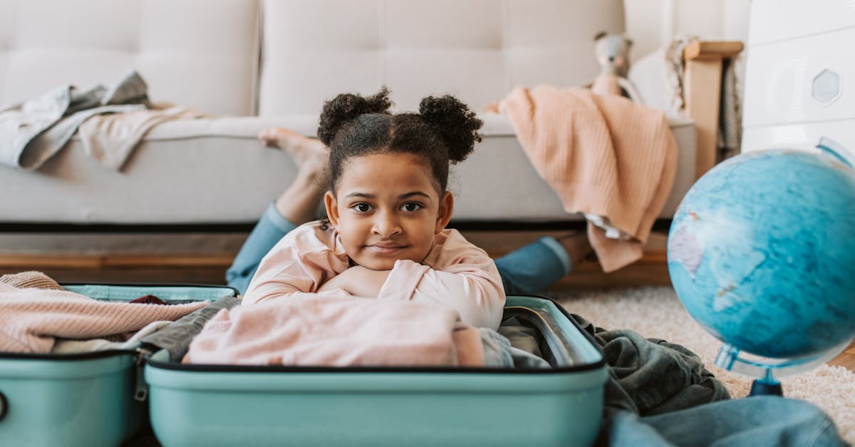 entdecken sie unsere umfassenden packlisten für das reisen mit der familie! perfekt organisiert und leicht verständlich, helfen sie ihnen, jede reise stressfrei zu gestalten. egal, ob für den urlaub am strand oder die abenteuer in den bergen – wir haben alles, was sie benötigen.