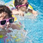 entdecken sie hilfreiche tipps für einen unvergesslichen familienurlaub! von der auswahl des perfekten reiseziels bis hin zu aktivitäten für groß und klein – wir bieten ihnen die besten ratschläge für eine gelungene reise mit der familie.