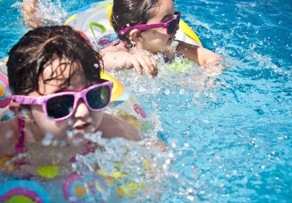 entdecken sie hilfreiche tipps für einen unvergesslichen familienurlaub! von der auswahl des perfekten reiseziels bis hin zu aktivitäten für groß und klein – wir bieten ihnen die besten ratschläge für eine gelungene reise mit der familie.