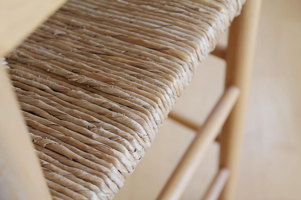 entdecken sie unseren hochwertigen hochstuhl f&uuml;r kinder &ndash; sicher, bequem und stilvoll f&uuml;r jeden esstisch.